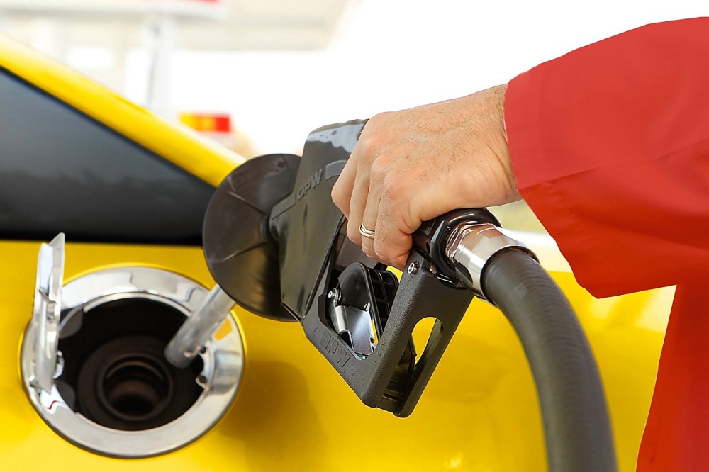 Benzine Zam Geliyor