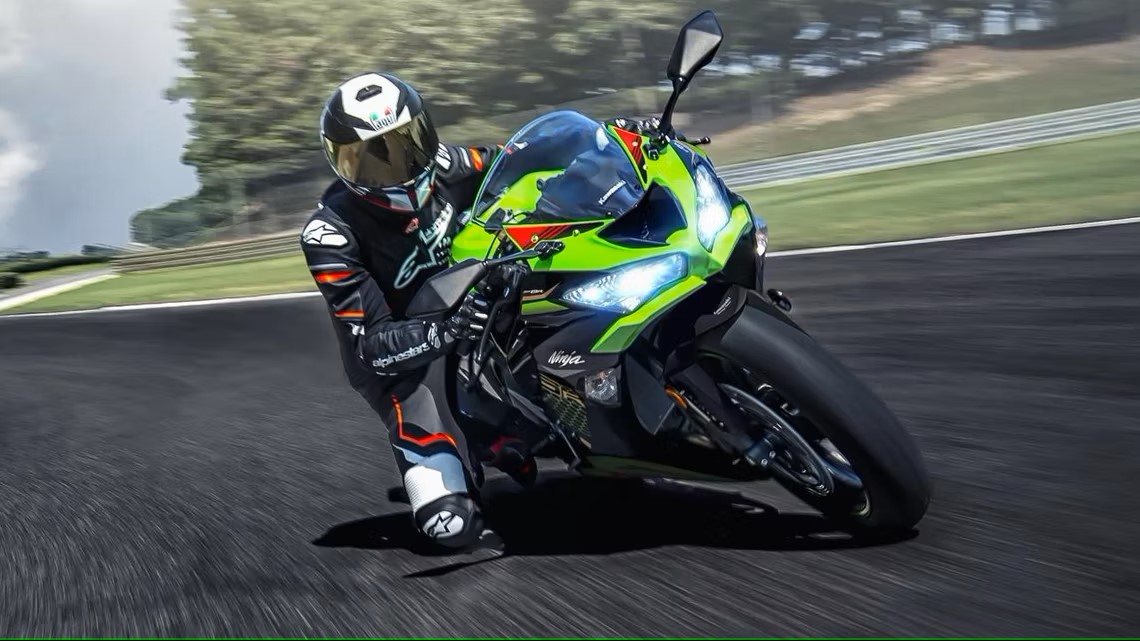 Kawasaki Hayranlarına Müjde, Ninja ZX-6R 2024'te Geri Dönecek!
