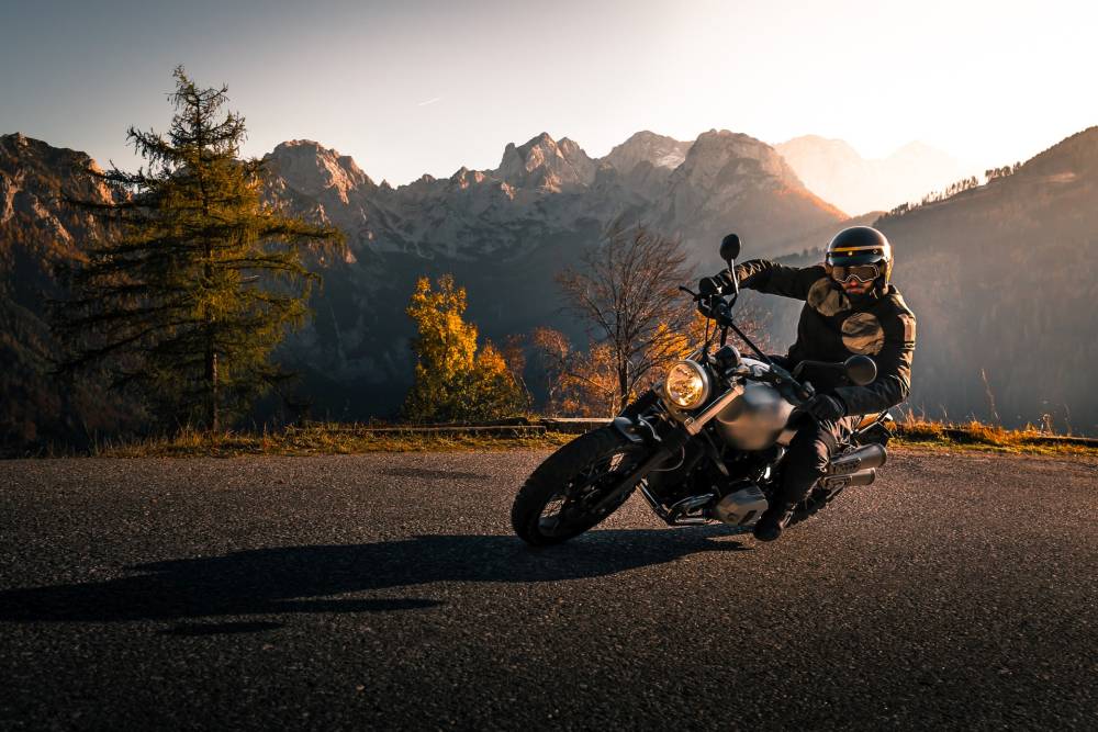 10 Maddede Motosiklet Sürüş Teknikleri