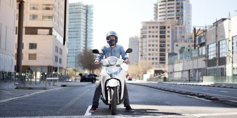 Motosiklet Sürüşünde Tehlikeleri Nasıl Önleriz?