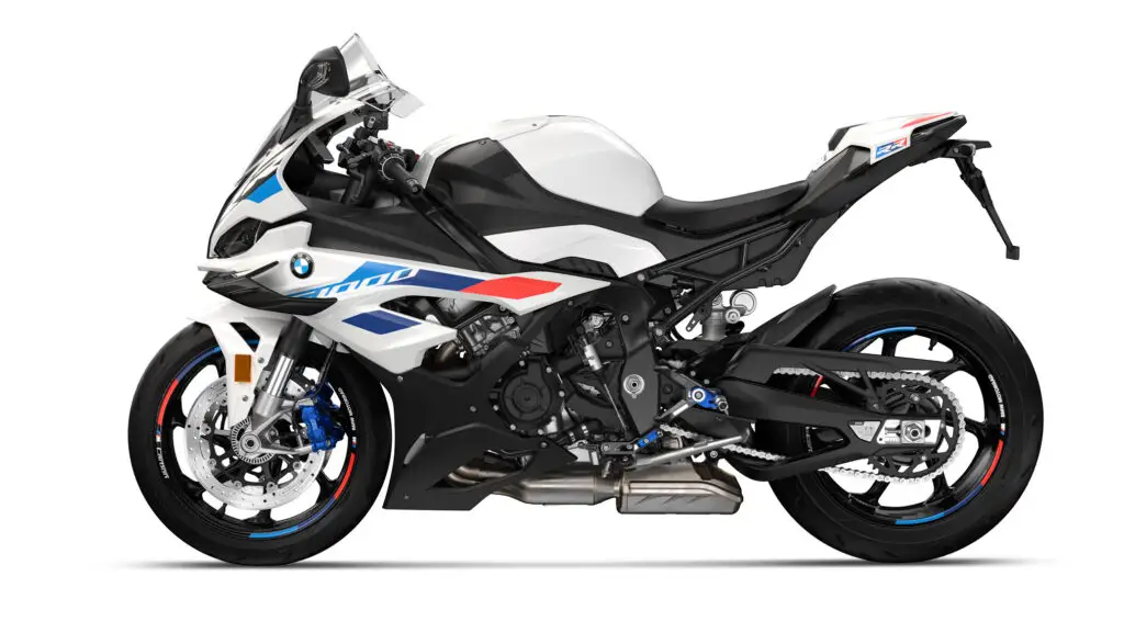 2024 yılı itibarıyla en çok karşılaştırılan süper sport motosiklet modelleri