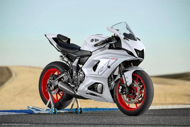 2024 Yamaha R7, Sizi Şaşırtacak
