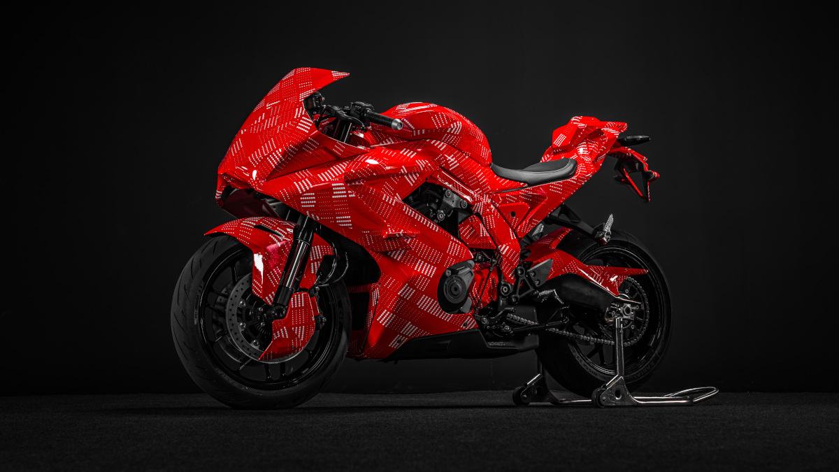 CFMoto 675SR - 100 Beygirden Fazla