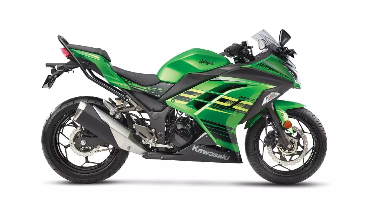 2024 Kawasaki Ninja 300, Süper Güçlü Hissettirecek