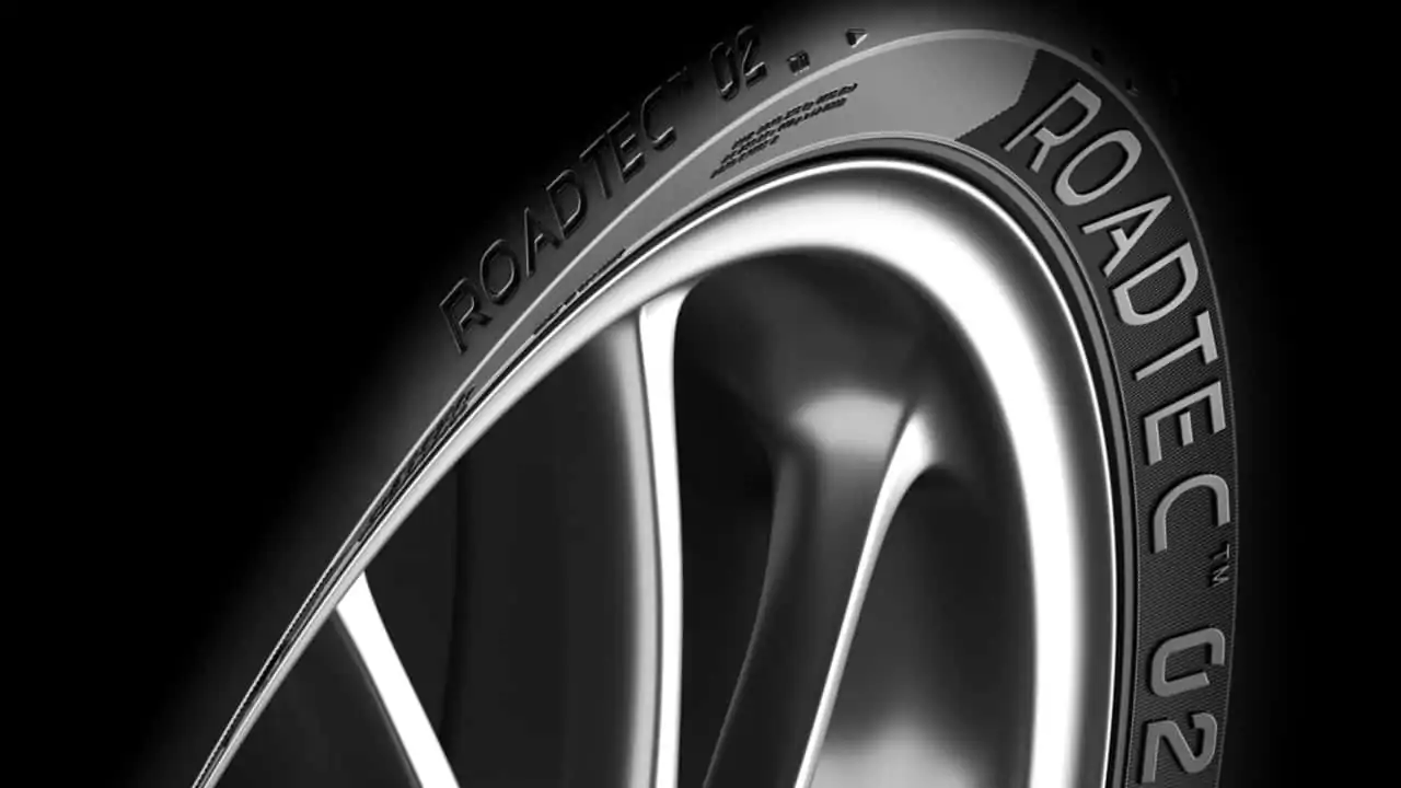 Metzeler, 2024'te Yeni Roadtec 02'yi Piyasaya Sürecek