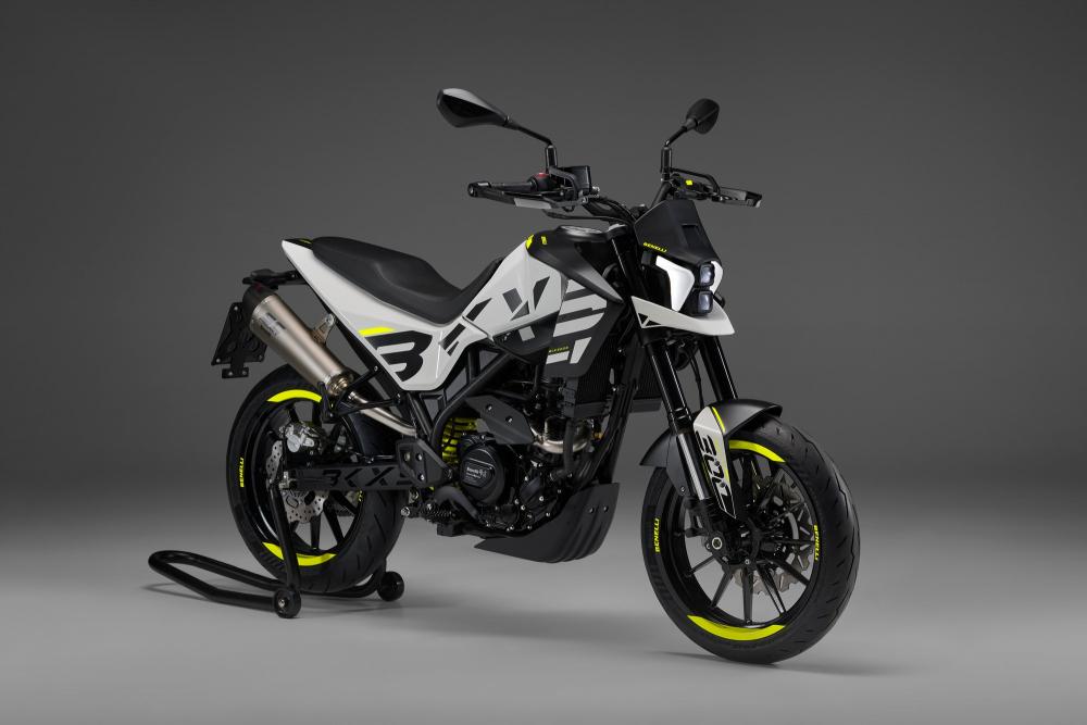 Benelli, BKX 300 ve BKX 300 S ile Başlangıç Seviyesi Modellerini Sunuyor