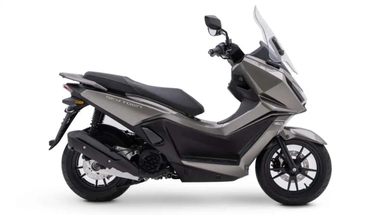 2024 Kymco Skytown Scooter, Güçlü ve Hafif