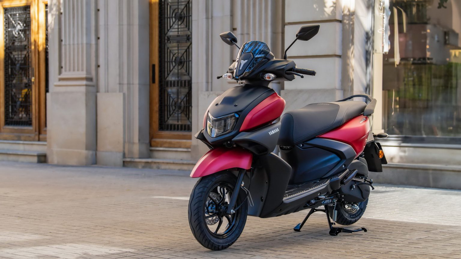 2024 Yamaha RayZR, En Hafif Hibrit Scooter