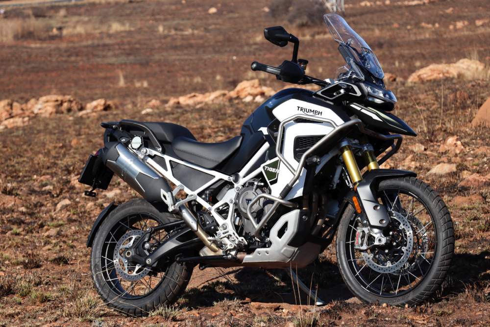 Adrenalinizi Tepeye Çıkartacak 10 Macera Motosikleti