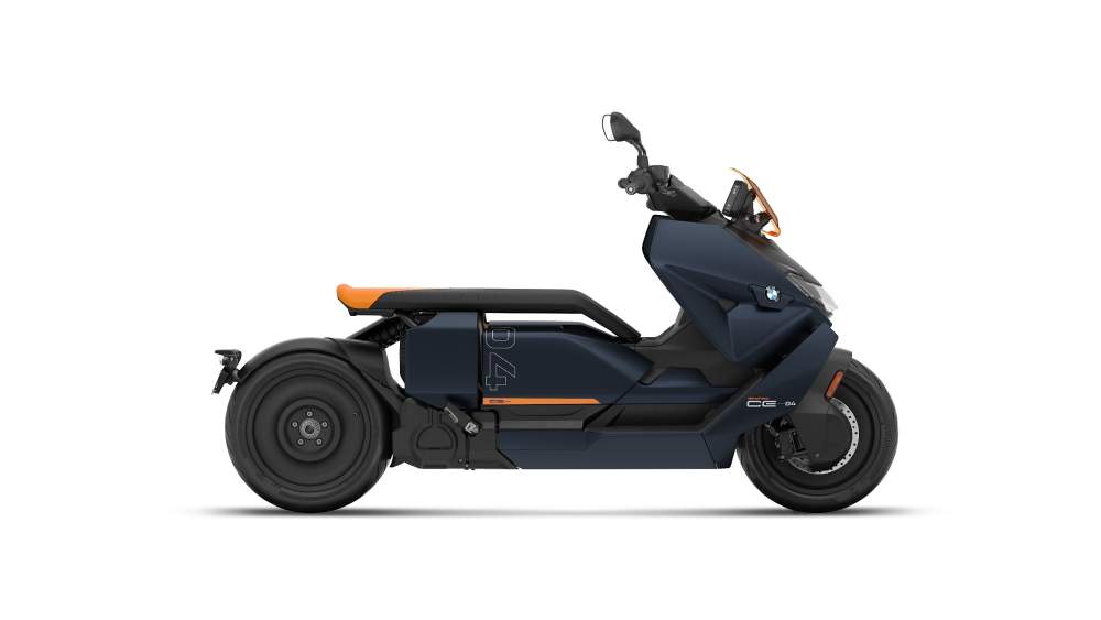 2024 BMW CE 04, En Beğenilen Elektrikli