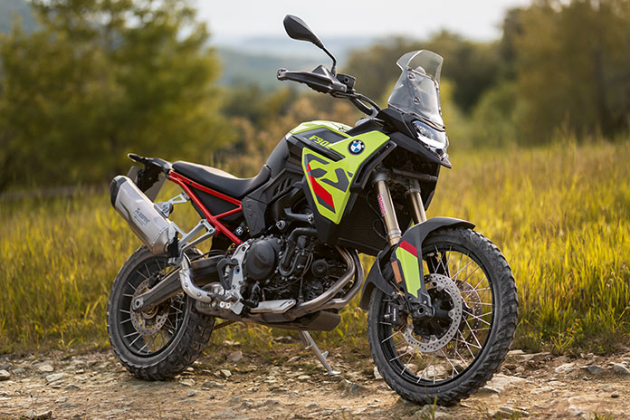 2024 BMW F900GS Geliyor mu?