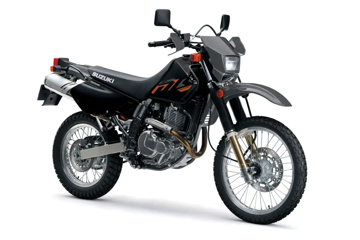 2024 Suzuki DR650SE, Nefes Kesici