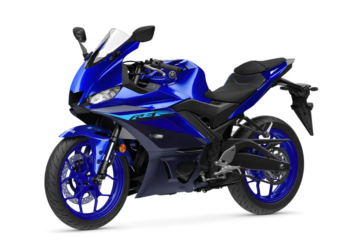 2024 Yamaha YZF-R3 için 9 Yenilik