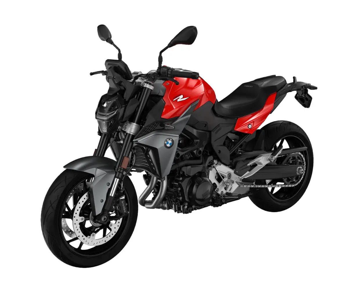 2024 BMW F900R Güç ve Hız