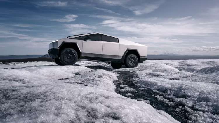 Tesla Cybertruck Amfibi Modelinin İnanılmaz Yetenekleri
