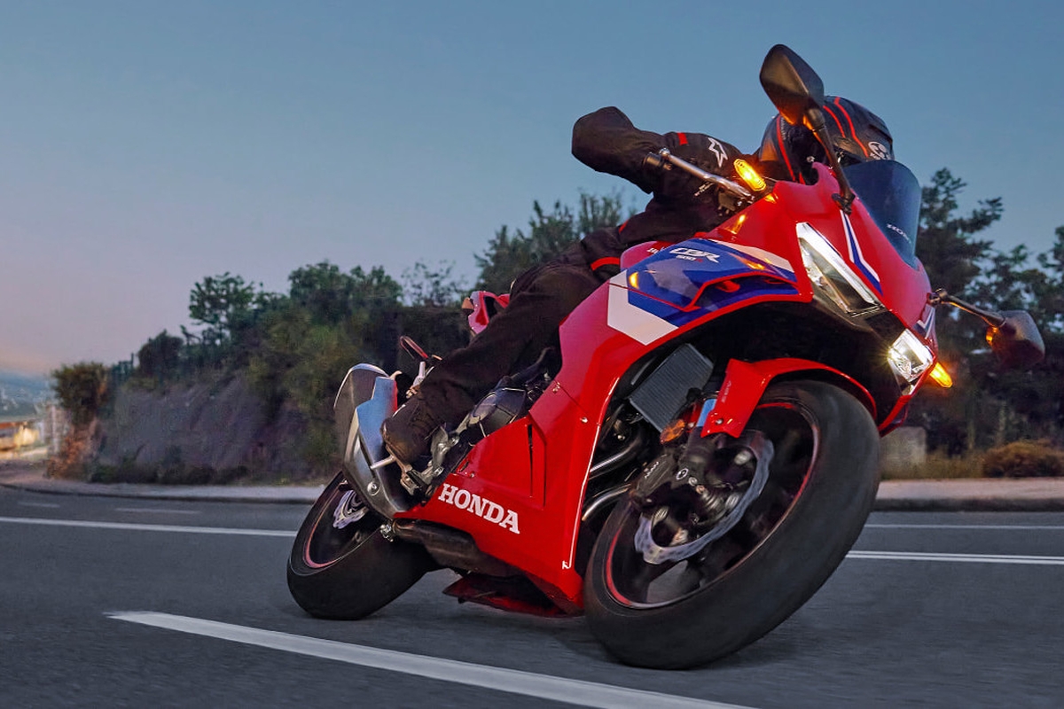 2024 Honda CBR400R, 45.5 Beygir