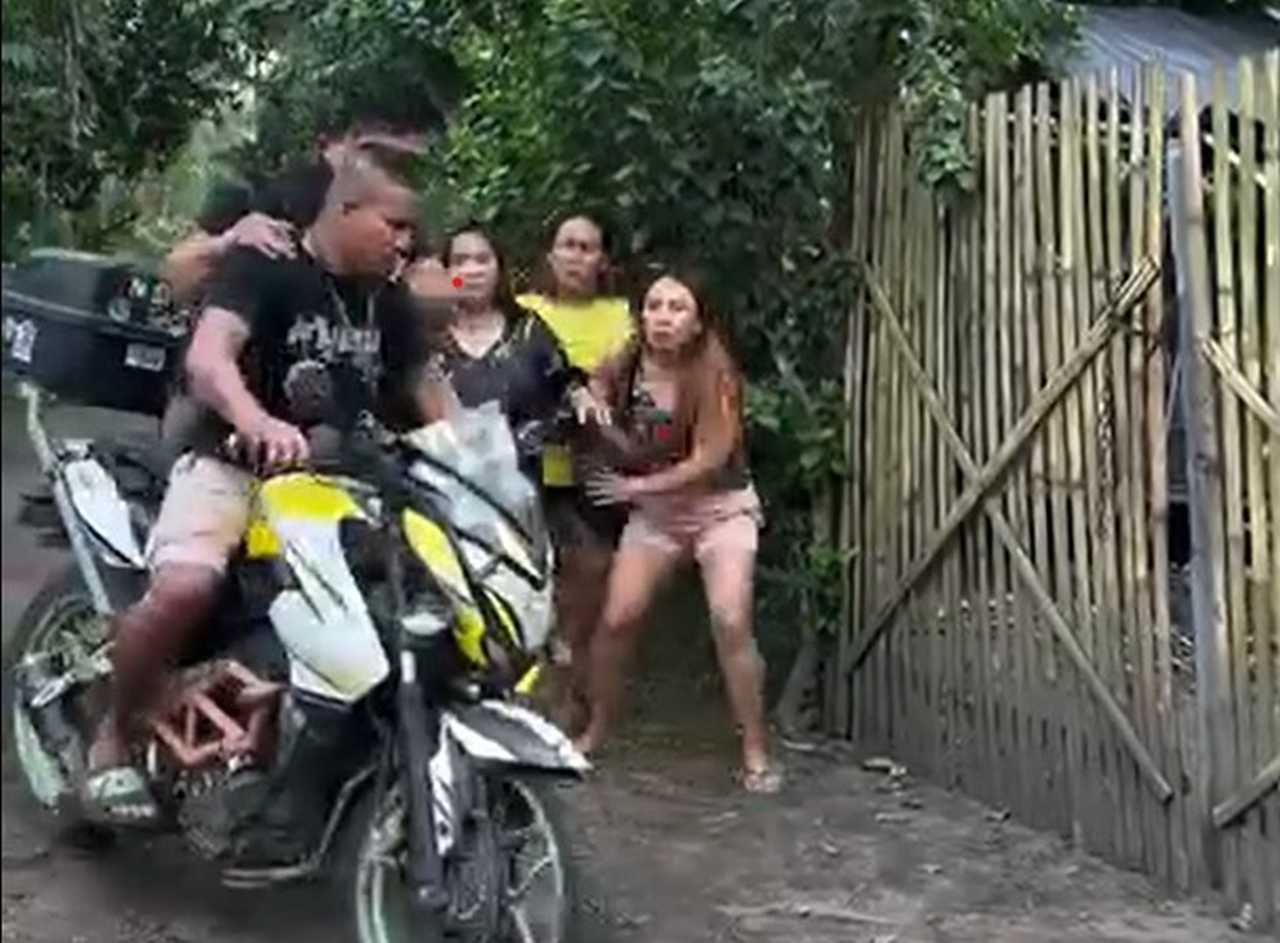 Motosikletle soyguna geldiklerini sandılar