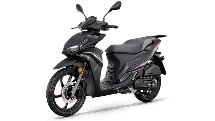 QJMOTOR LTS 125 S İtalya'da Satışa Çıkıyor! 1.990 Euro Fiyatıyla Dikkat Çekiyor