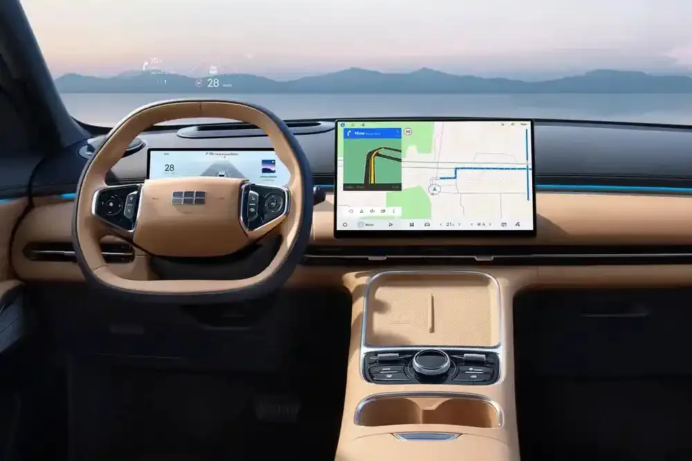 Geely ve Google'dan Yeni Anlaşma! 2027'de Otomobillere Gemini Yapay Zekâ, Google Maps ve Play Store Geliyor