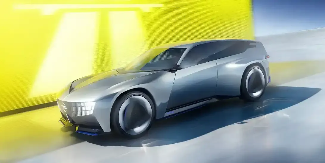 Opel STX Concept Tanıtıldı: Geleceğin Astra Sports Tourer Tasarımına İlk Bakış