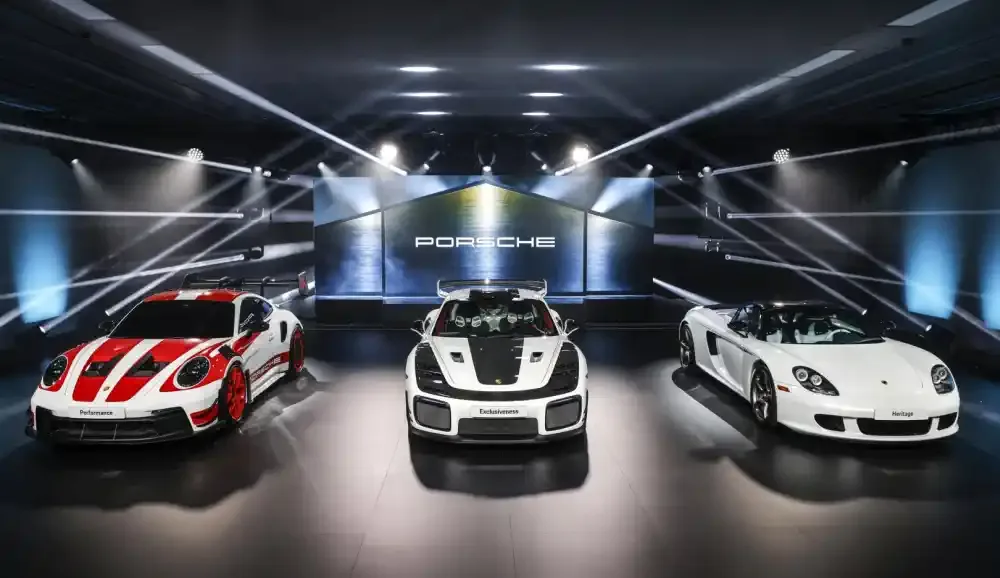 Porsche ve Manthey'den 30. Yıla Özel İki Yarış Otomobili: 911 GT3 Cup ve Cayman Pist İçin Yenilendi!