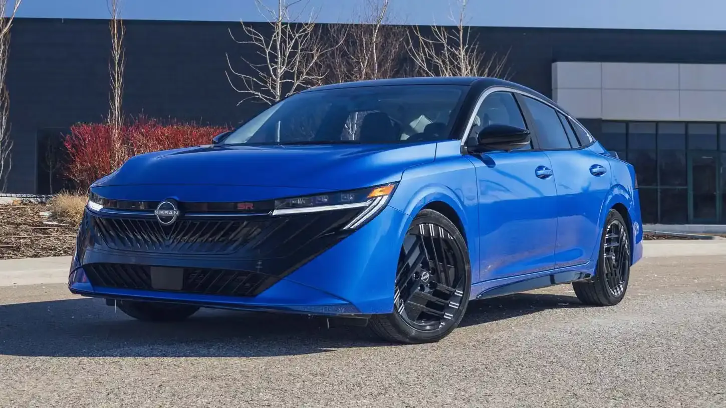 Nissan Sentra Spec-V Konsepti Ortaya Çıktı! 300 HP ve GT-R Frenleri