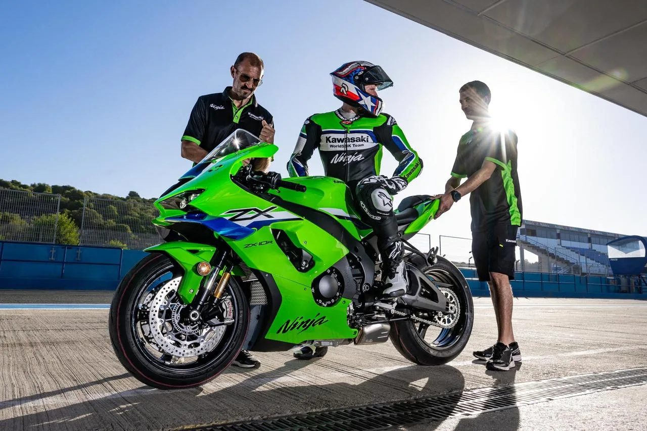 2027 Kawasaki Ninja ZX-10R ve ZX-10RR: 15 Yenilik ve Öne Çıkan Özellik