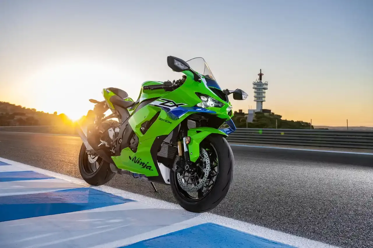 2027 Kawasaki Ninja ZX-10R Pist Versiyonunun Fiyatı Açıklandı! Trafiğe Çıkamıyor