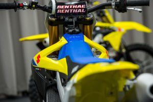 2018-Suzuki-RM-Z450-First-Look-008-1120x745