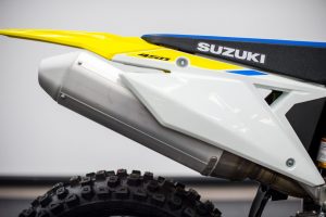 2018-Suzuki-RM-Z450-First-Look-009-1120x745