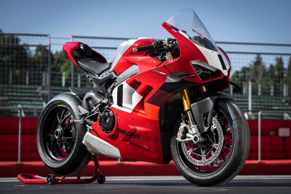 Ducati Panigale V4S