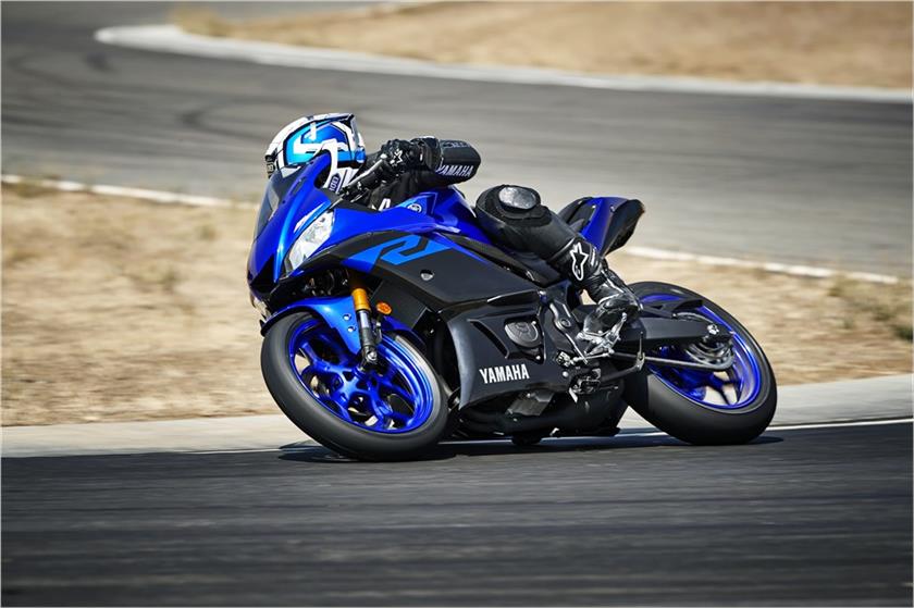 2019 Yamaha YZF R3 27