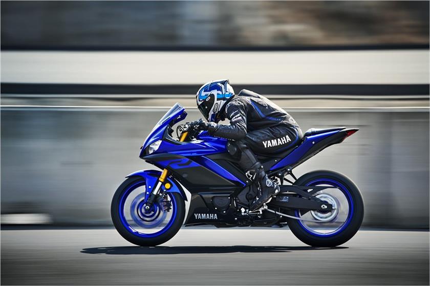 2019 Yamaha YZF R3 30