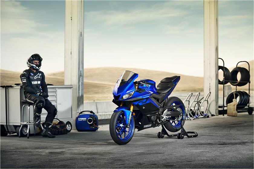 2019 Yamaha YZF R3 4