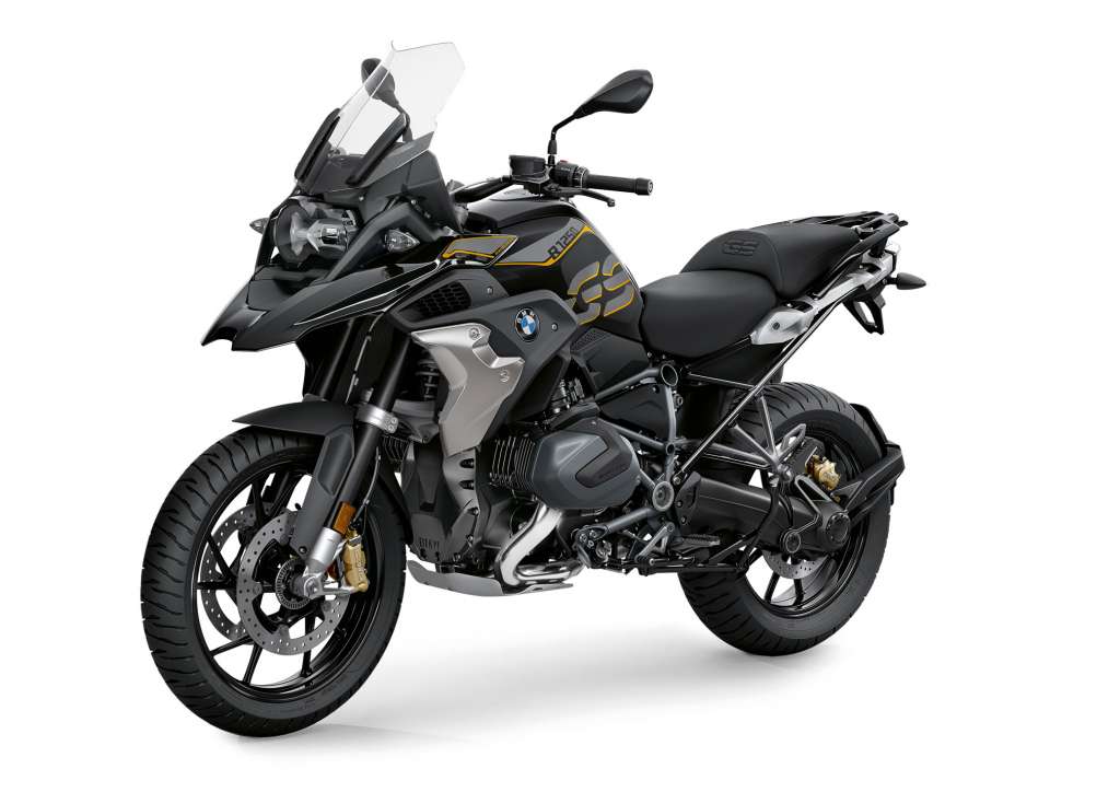 10 Great Motorcycles for Travel 2024