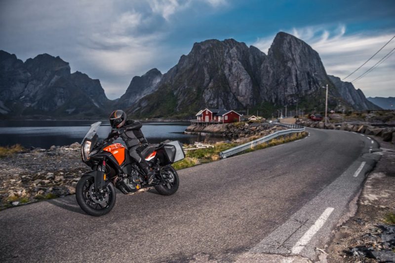 KTM 1290 SUPER ADVENTURE S 5