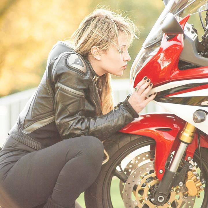 motorcycle girl 16