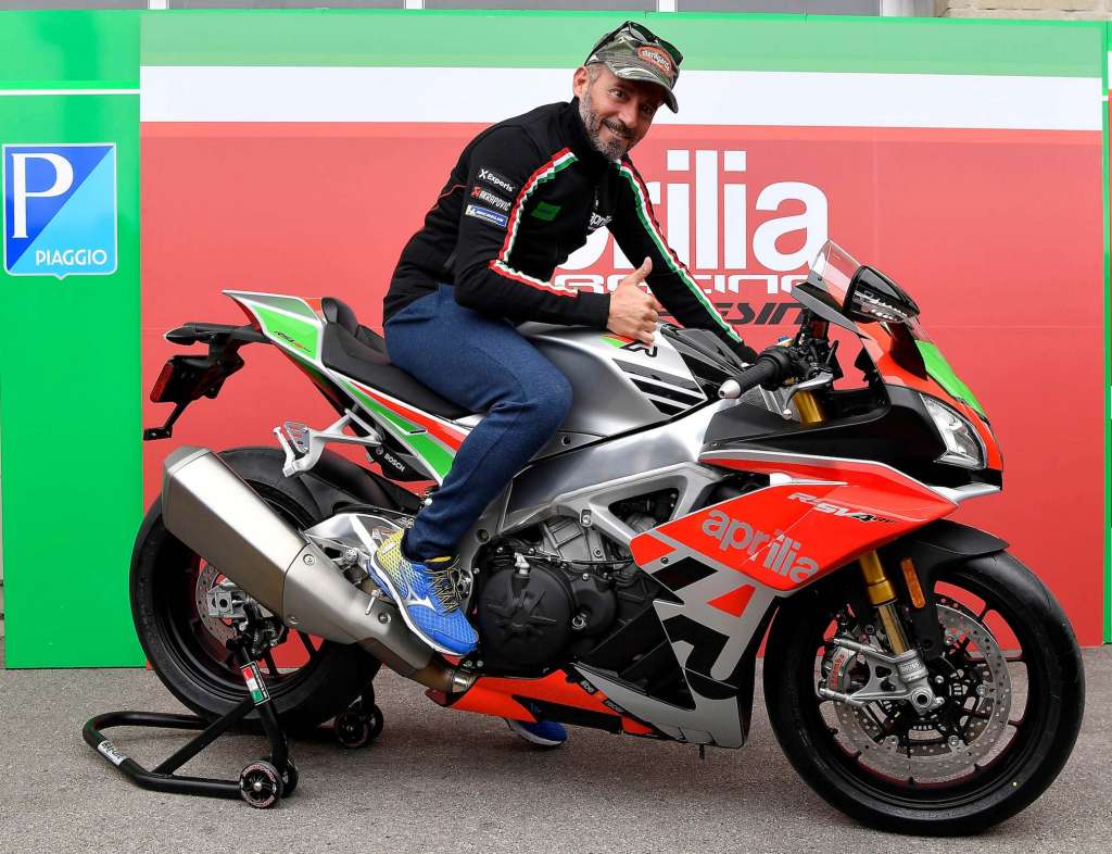 2019 Aprilia RSV4 RF LE4 4