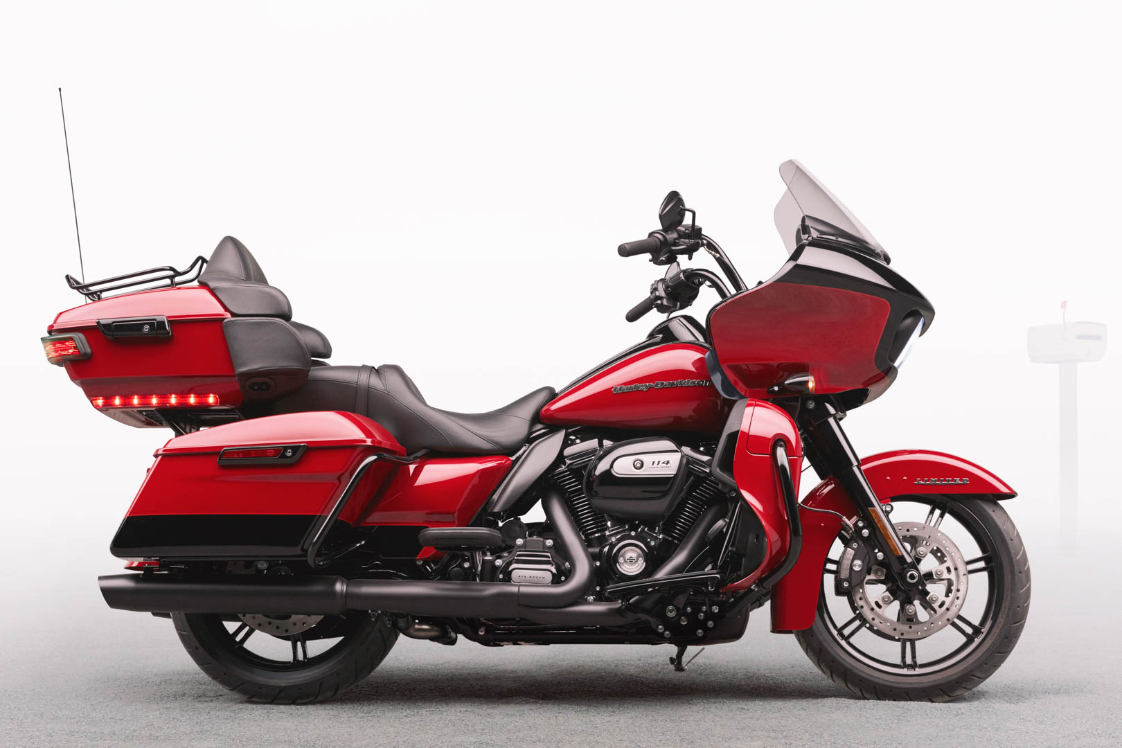 2020 Harley Davidson Road Glide Limited