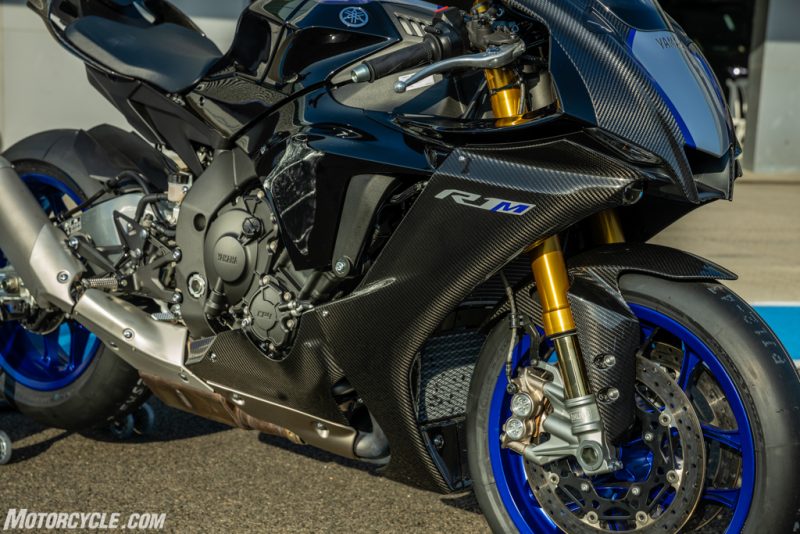 2020 YZF R1 3