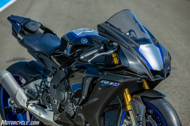 Мотоцикл Yamaha YZF r1m Макс скорость