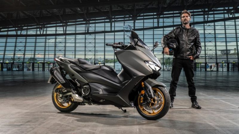 2020 Yamaha TMax 560 15