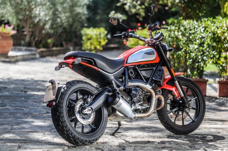 Ducati Scrambler Icon Dark 2020 2