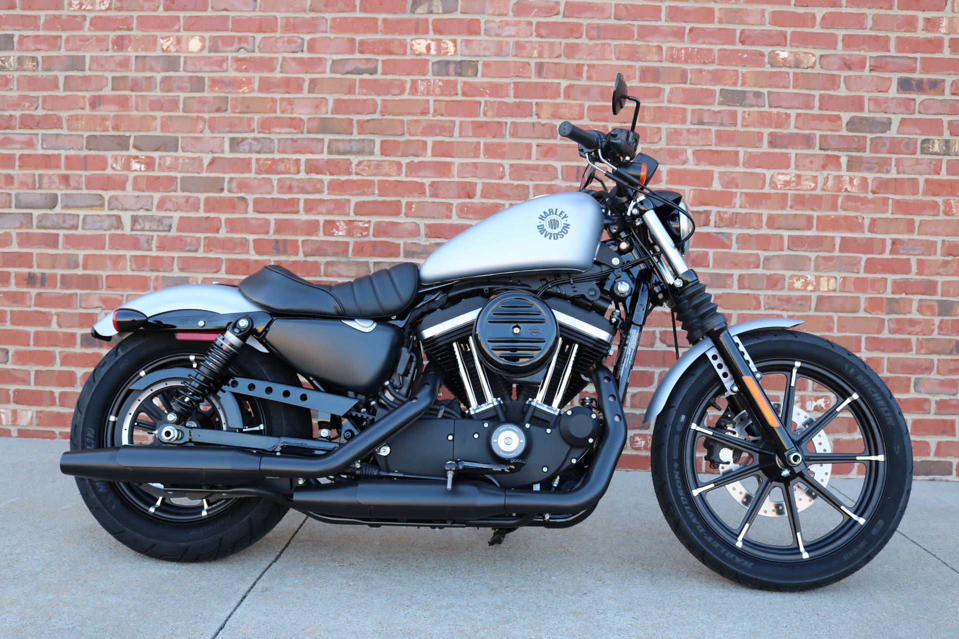 Harley-Davidson Iron 883, 2020 | Motosiklet Sitesi