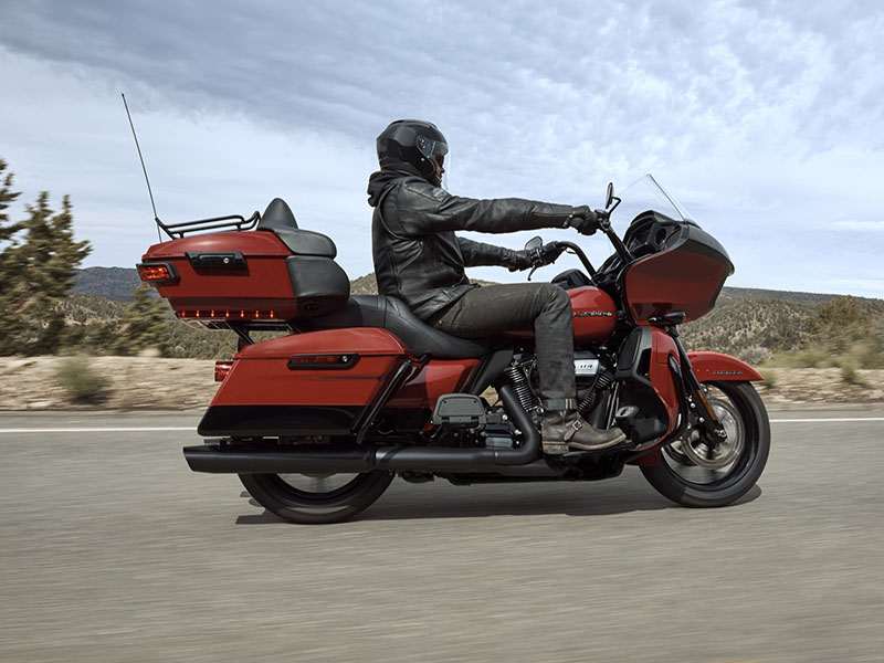 Harley Davidson Road Glide 2020 2