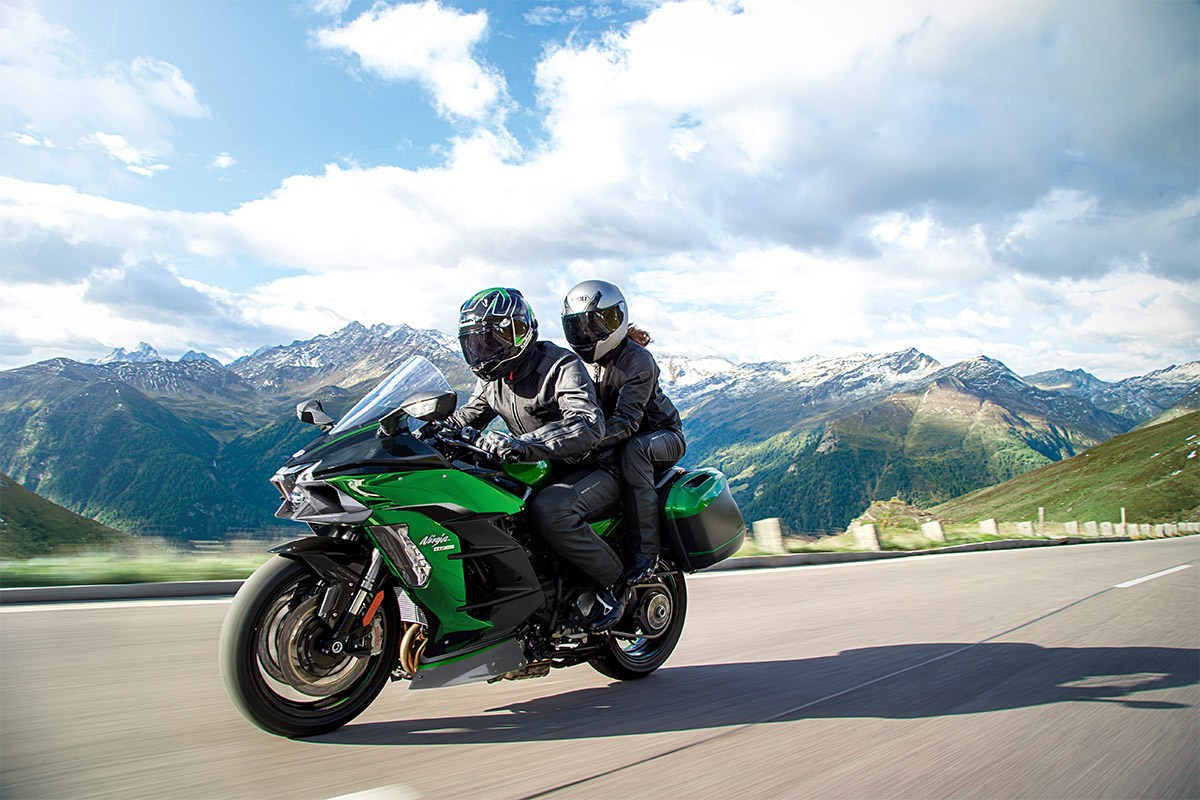 Kawasaki Ninja H2 SX SE Plus 2020 1