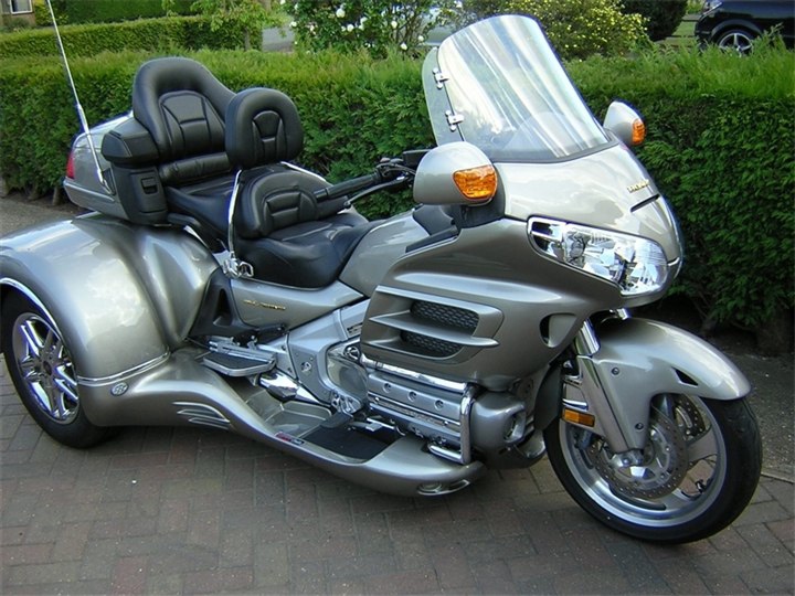 Honda goldwing reklamı 1979