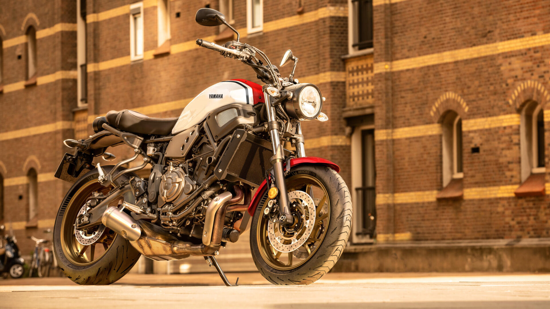 2022 Yamaha XSR700: Aksesuar Paketleri