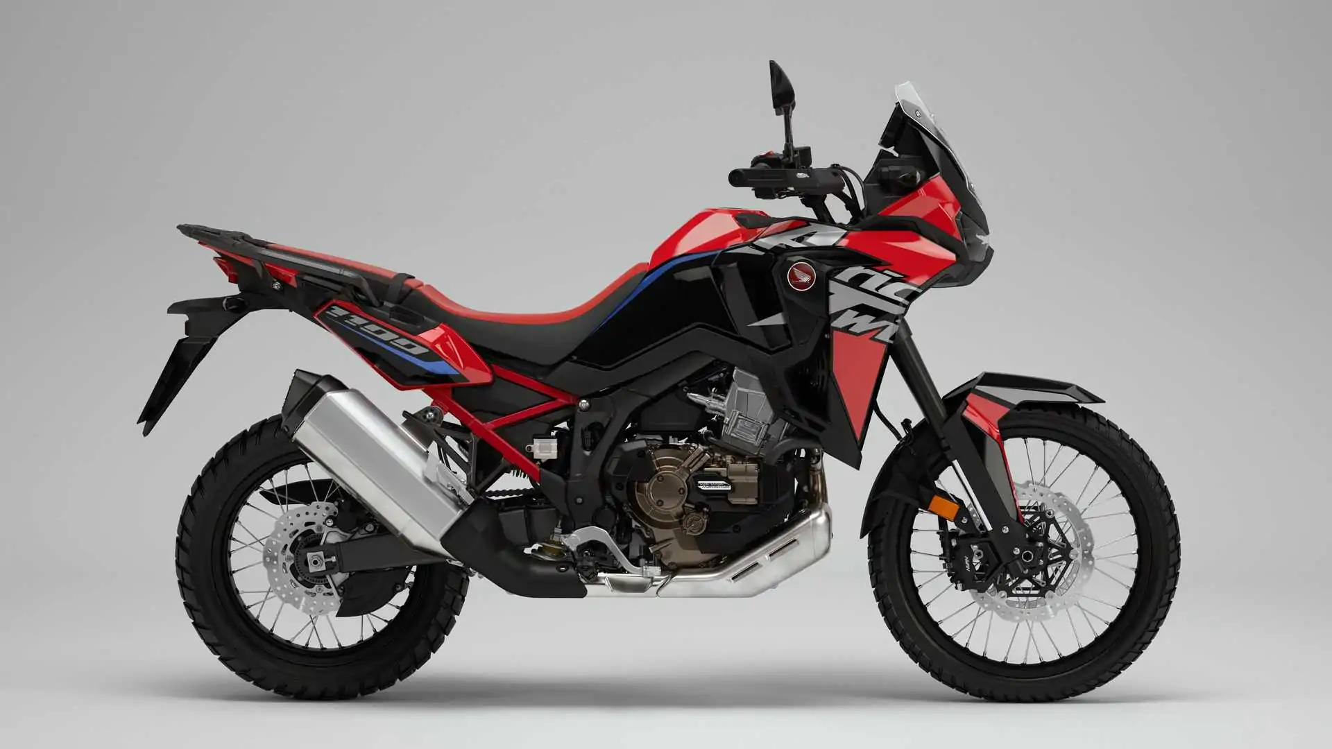 Honda, 2023 Africa Twin'i Avrupa'da Yeni Tasarımlarla Tanıttı