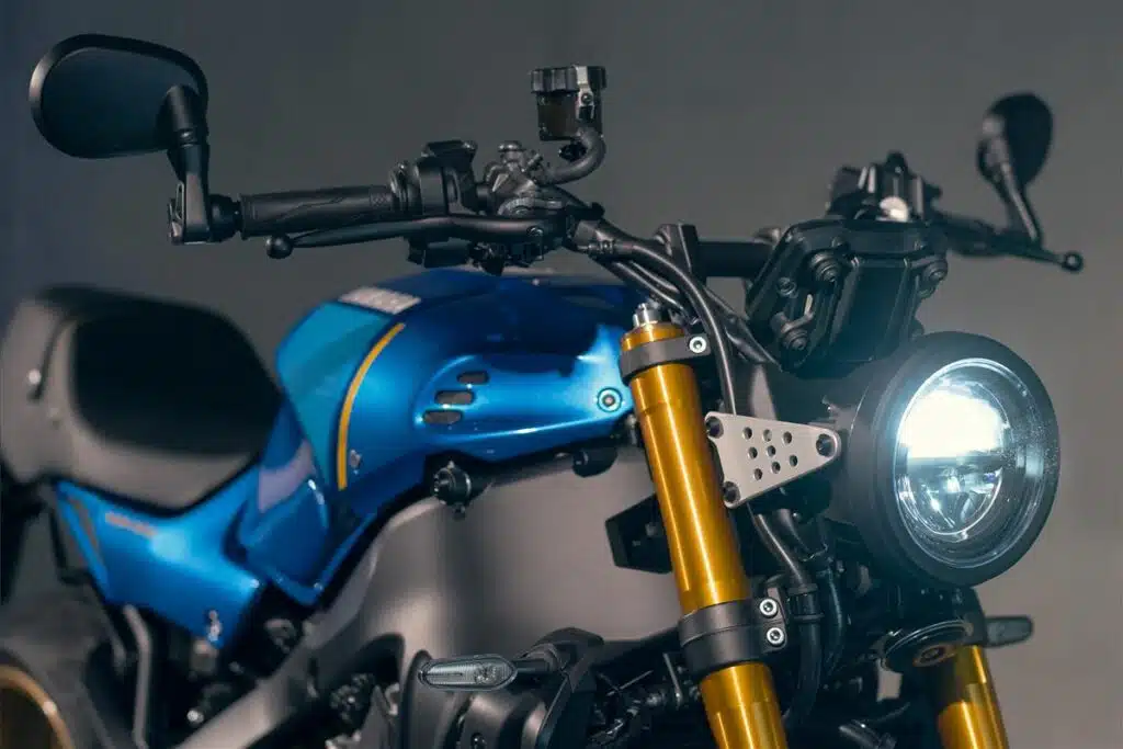 2024 Yamaha XSR 900, Gücünü Hissettirecek